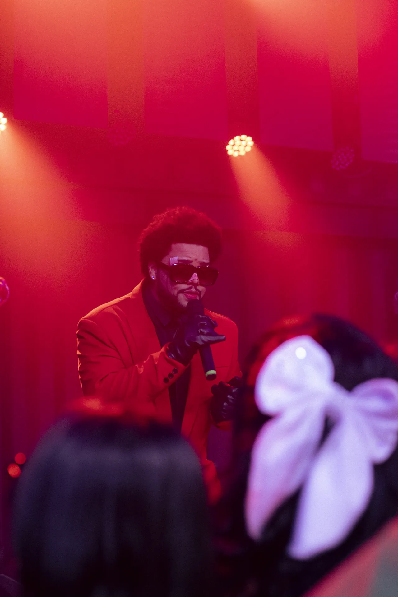 Marcos Kennedy performing live